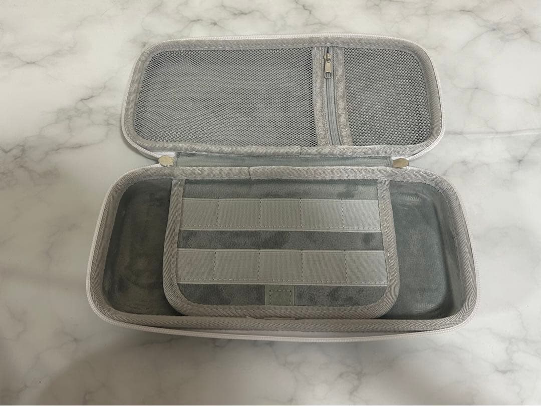 Nintendo Switch本体　ゼルダの伝説ケース付き