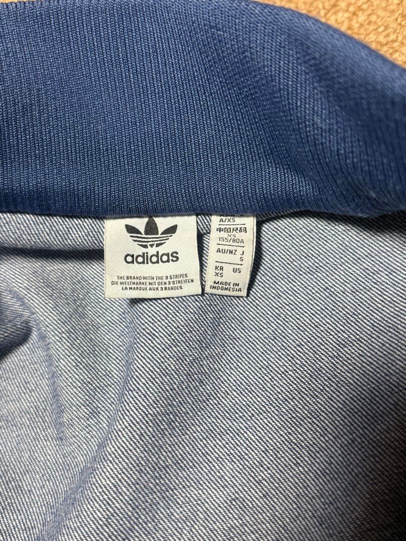 adidas originalsアディカラー デニム トラックトップ XS