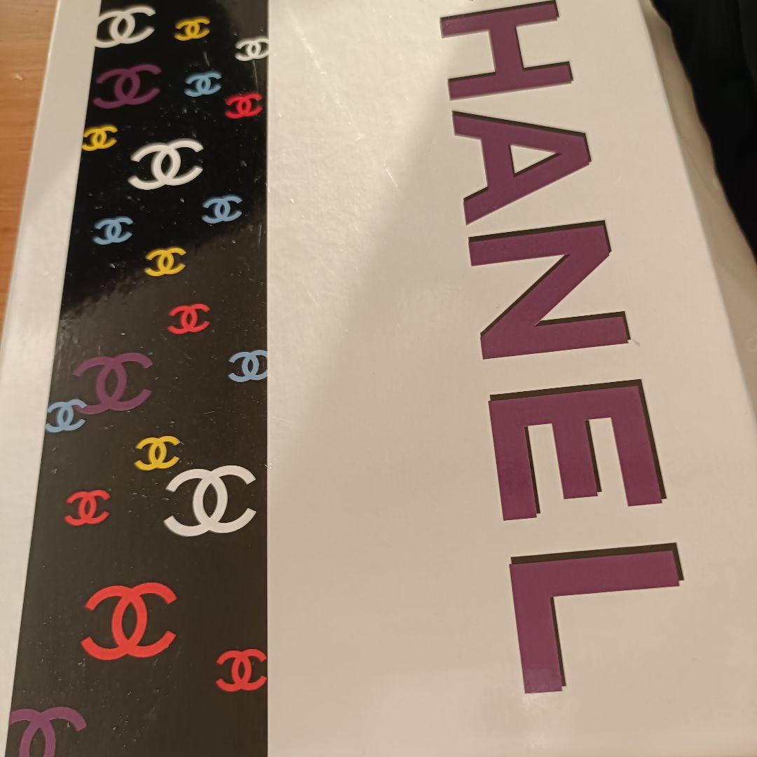 CHANELロゴプリントタイツ　サイズ　2　タグなし