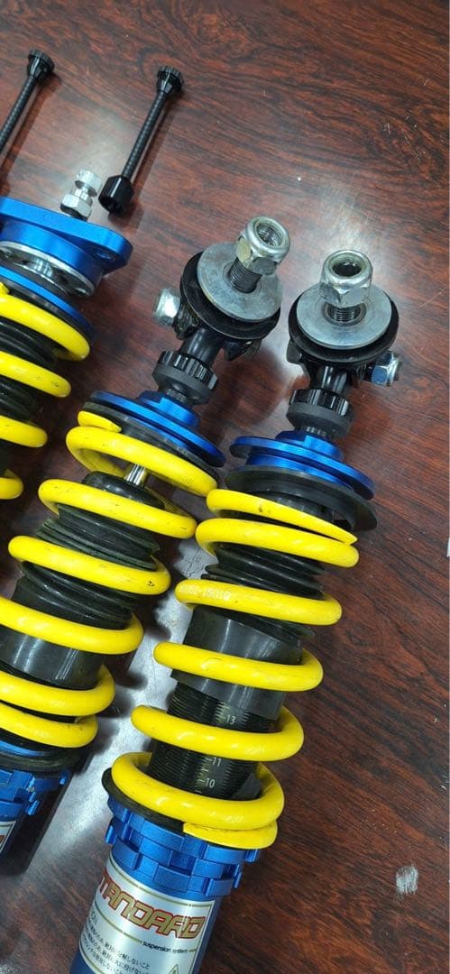 C6 シボレー コルベット スタンダード フルタップ車高調