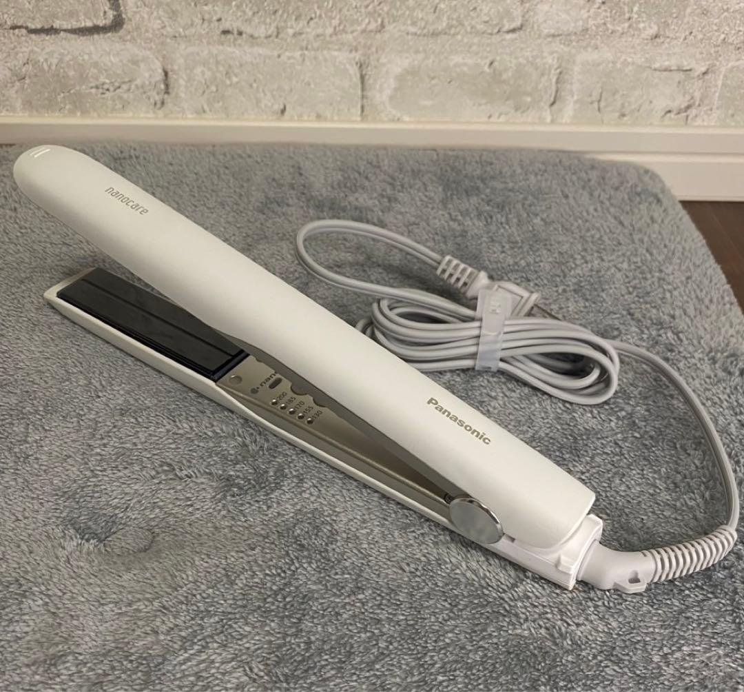 【美品】Panasonicナノケアストレートヘアアイロン　EH-HS0J