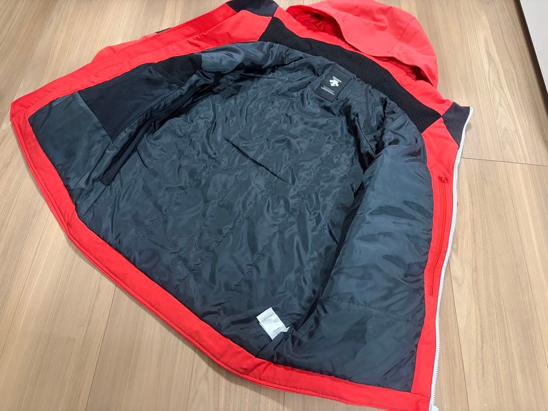 ★送料無料・美品★お洒落　デサント　スキーウエア SAJ デモ　技術選