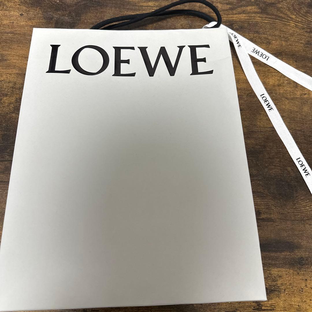 ロエベ ビーニー（ウール）