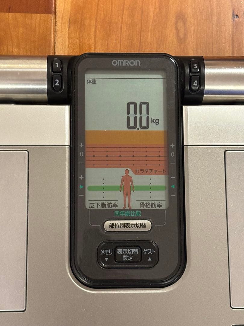 omron カラダスキャン　HBF-710 体脂肪計