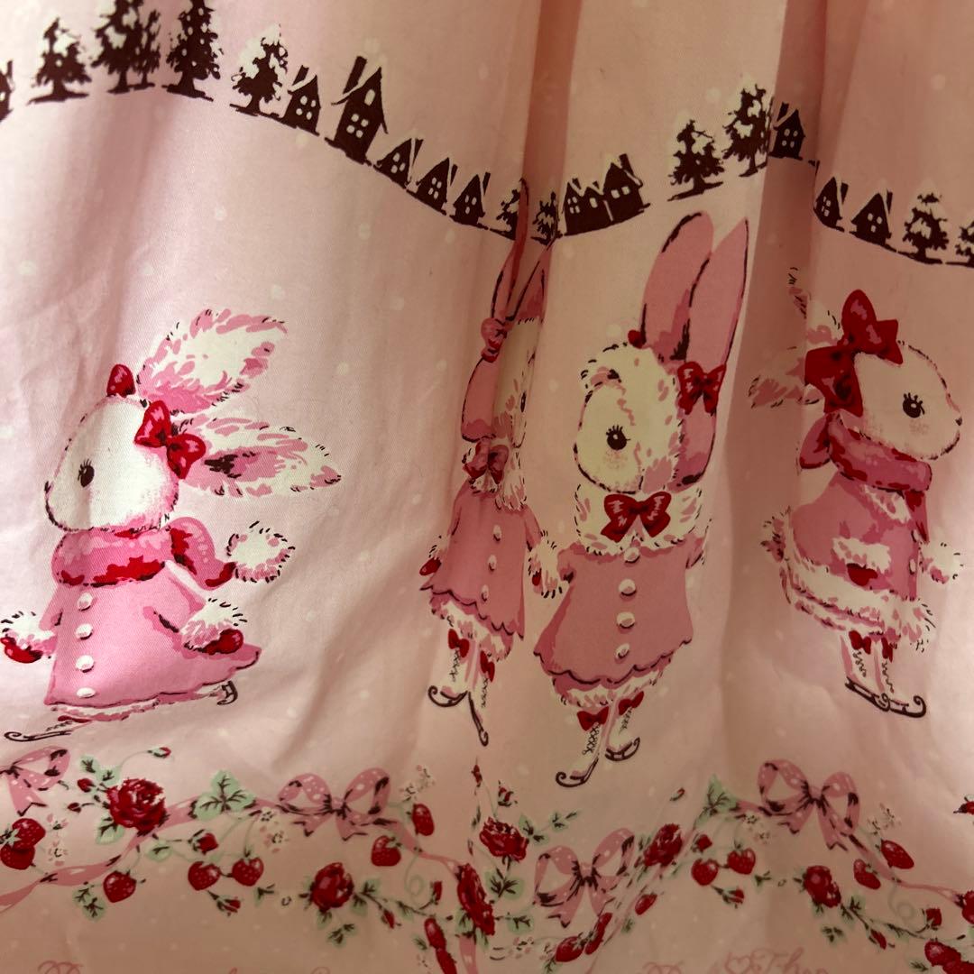 ウサギイラストのピンクノースリーブワンピース