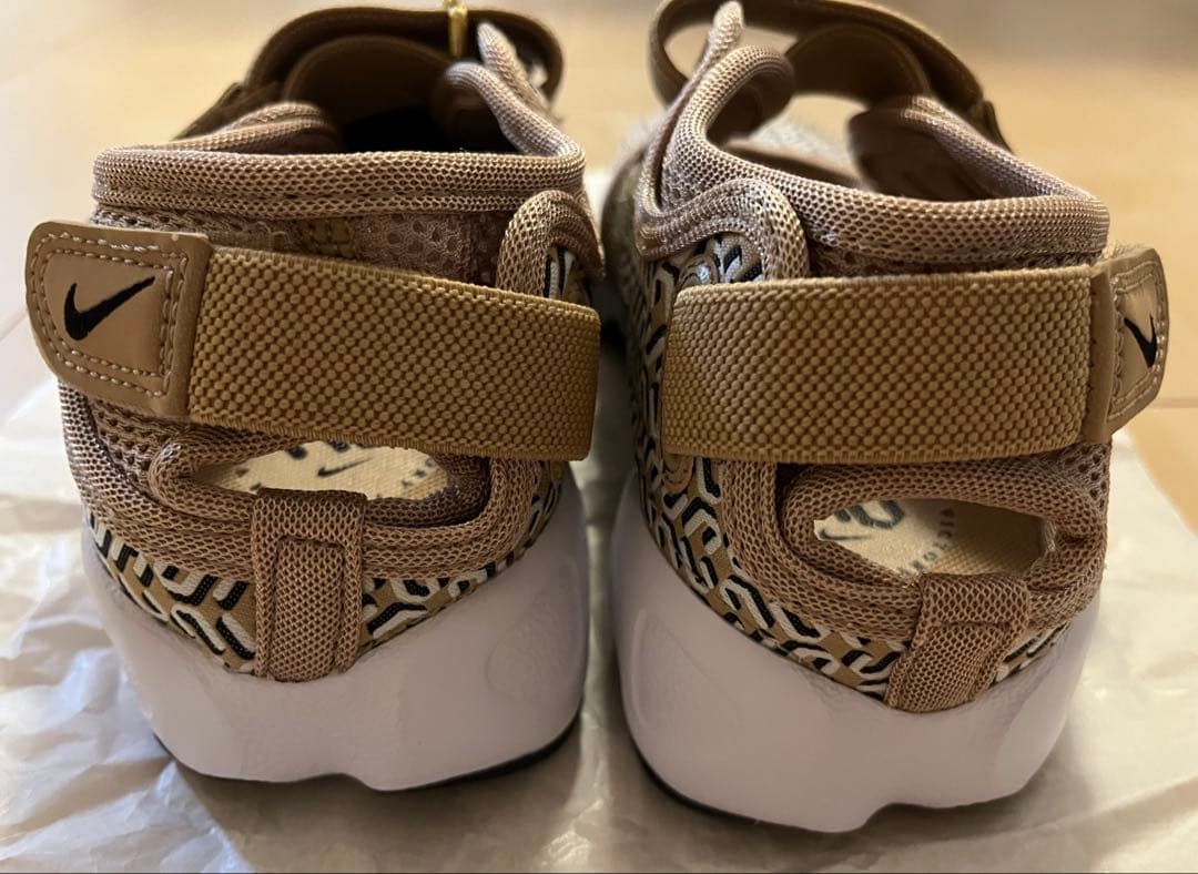 専用！！NIKE エアリフト 24cm