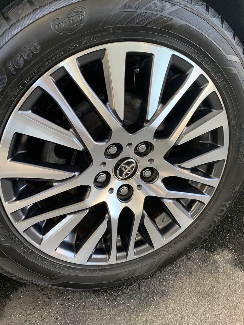 30アルファード 純正ホイール　30ヴェルファイア　イルちゃん