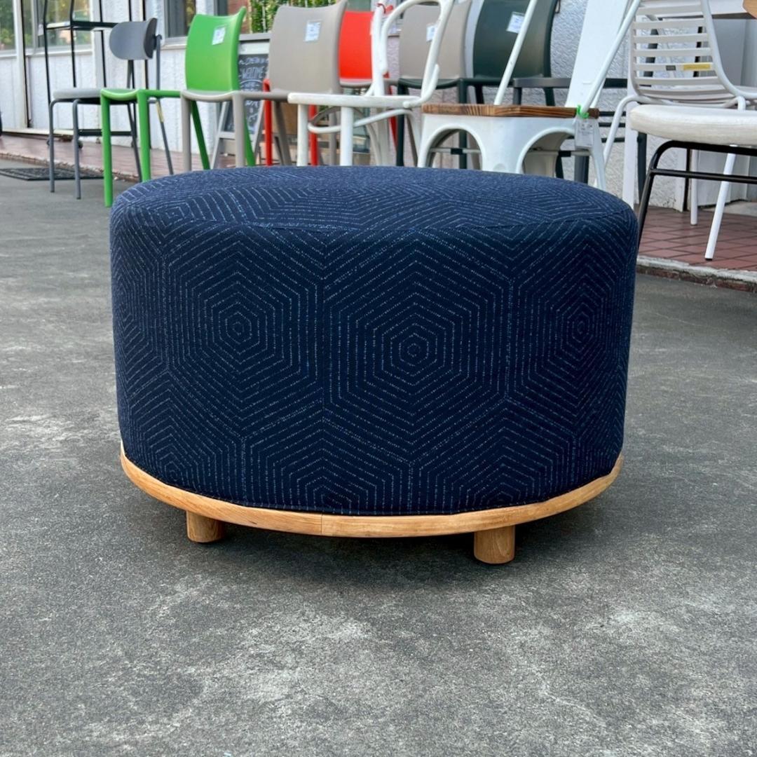 北欧テイスト PIBOT スツール ラウンド オットマン 紺 シンプル レトロ