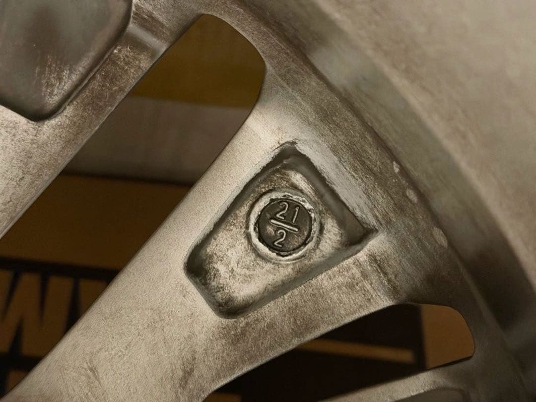 ①トヨタ アルファード30後期SCパッケージ　18インチ