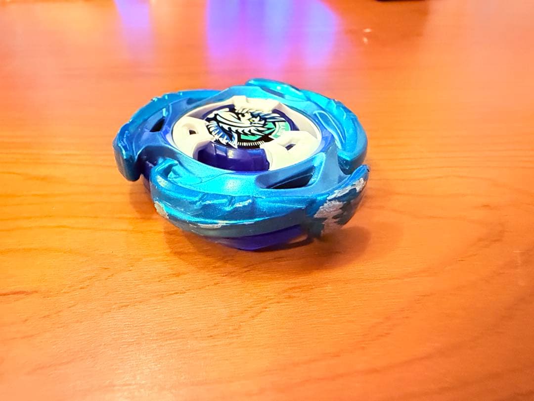 ベイブレードx エアロペガサス(ブレードのみ)