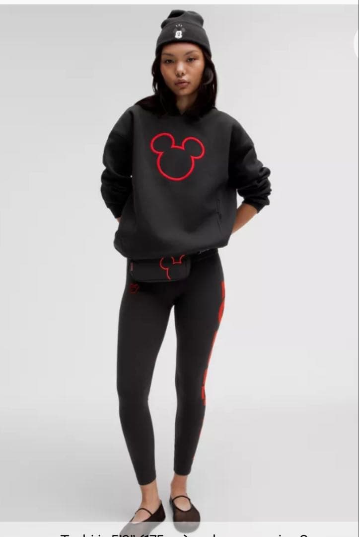 Lululemon ルルレモン　ディズニーコラボ　オーバーサイズフーディ