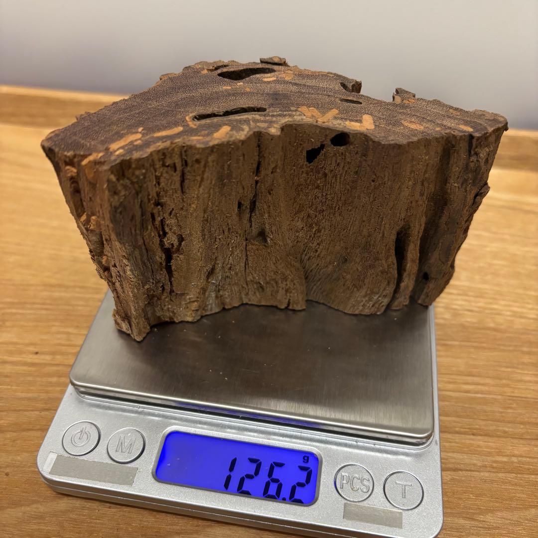 古代天然香木　沈香原木126.2g茶道具 タニシャム沈香伽羅聞香 香道具ベトナム