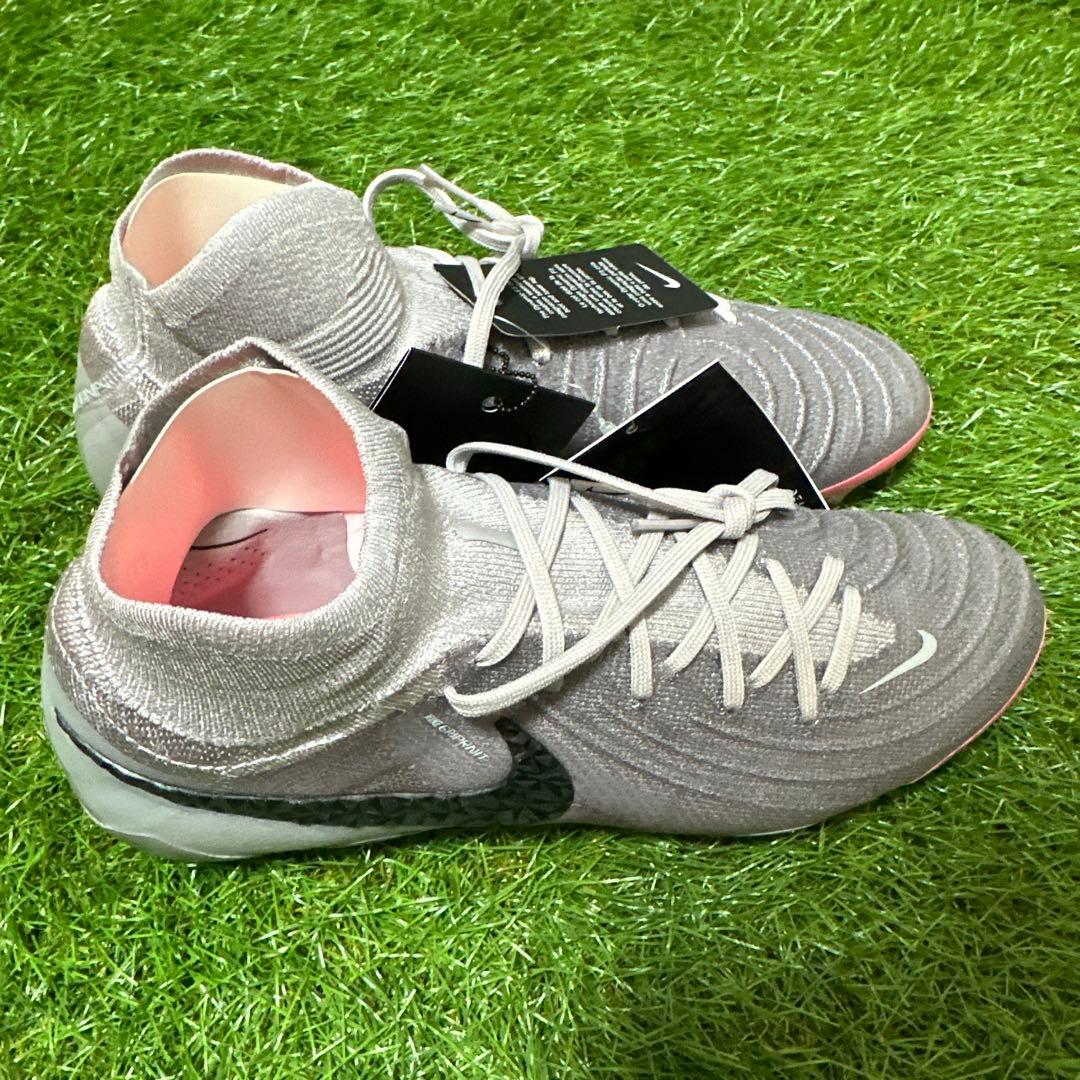 【ラスト一足！！】ファントムルナ2 エリートFG 26cm 送料無料