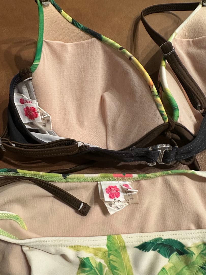 ALBA ROSA トロピカル水着 セパレート