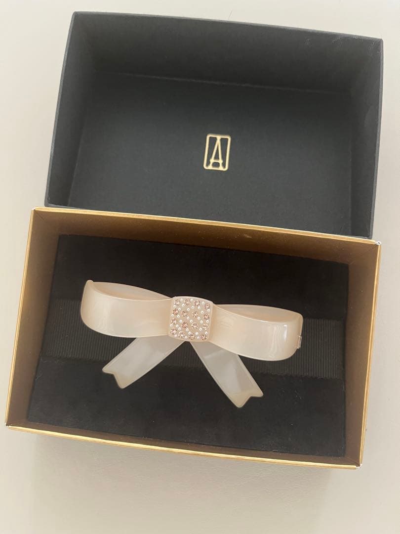アレクサンドルドゥパリALEXANDRE DE PARISリボン型ヘアクリップ