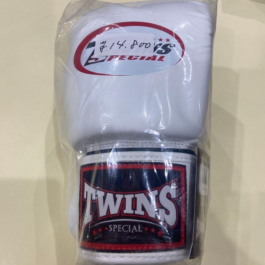 twinsグローブ　YOKKAO fairtex windy ウイニング