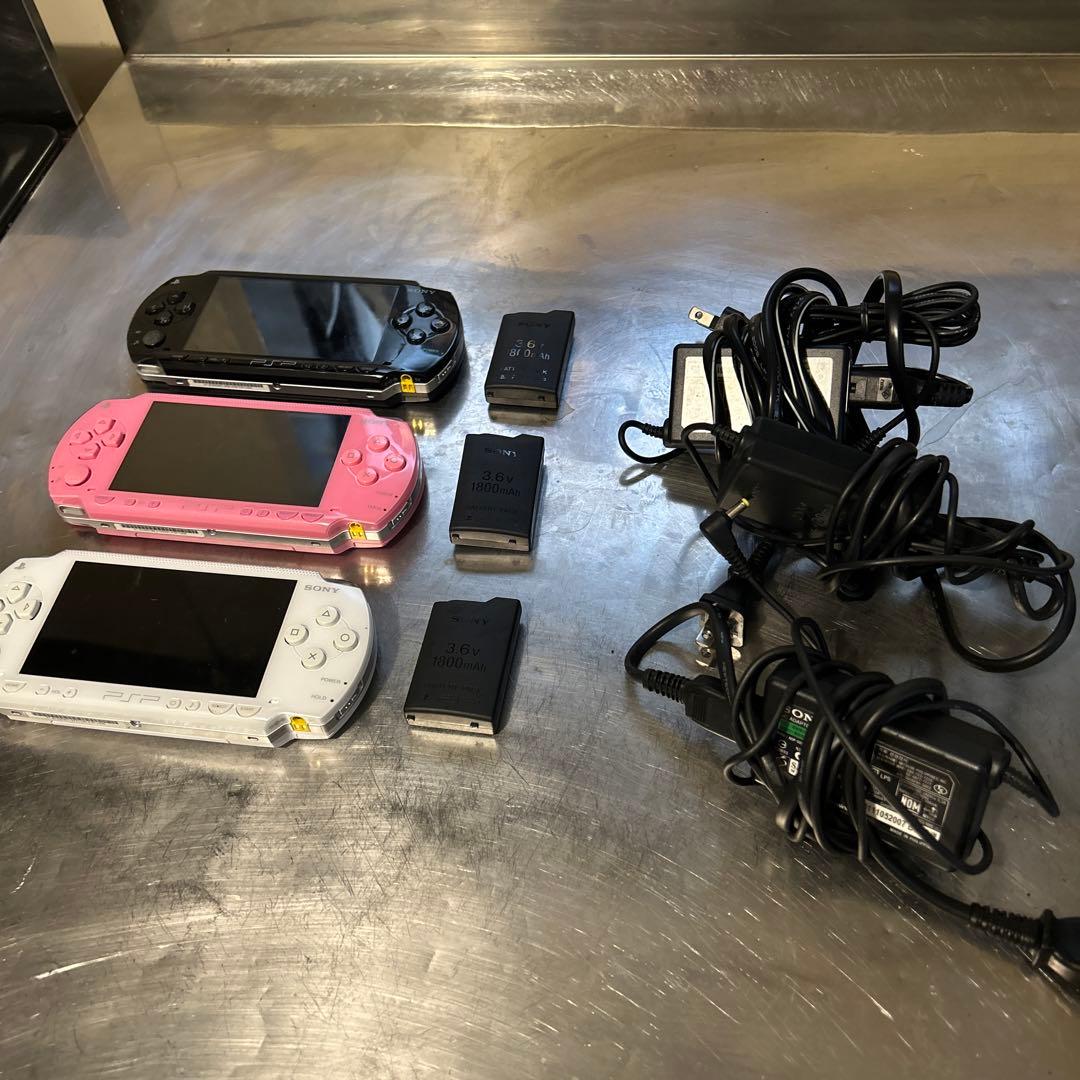 Nintendo Switch 3 PSP Black Pink White