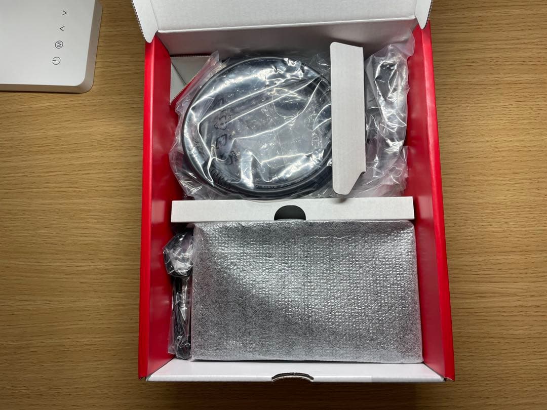 Nintendo Switch 本体　美品　2024モデル