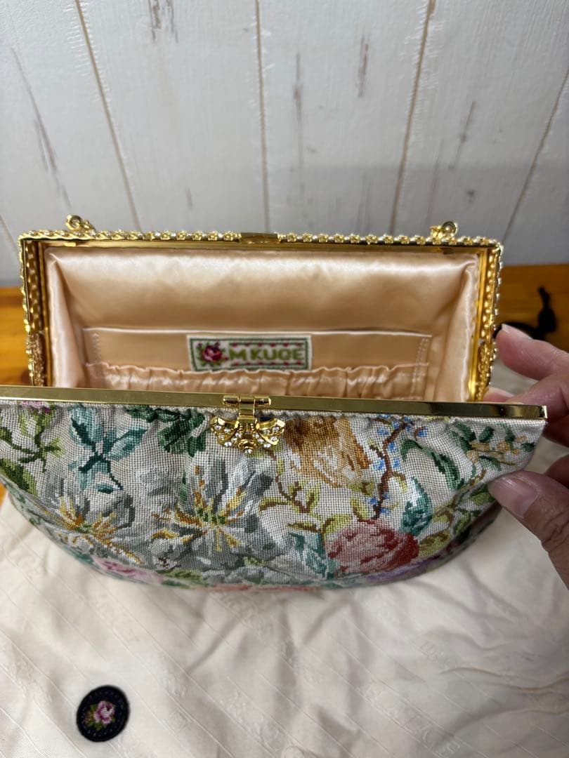 プチポワン　久家道子　刺繍バッグ　パーティバッグ