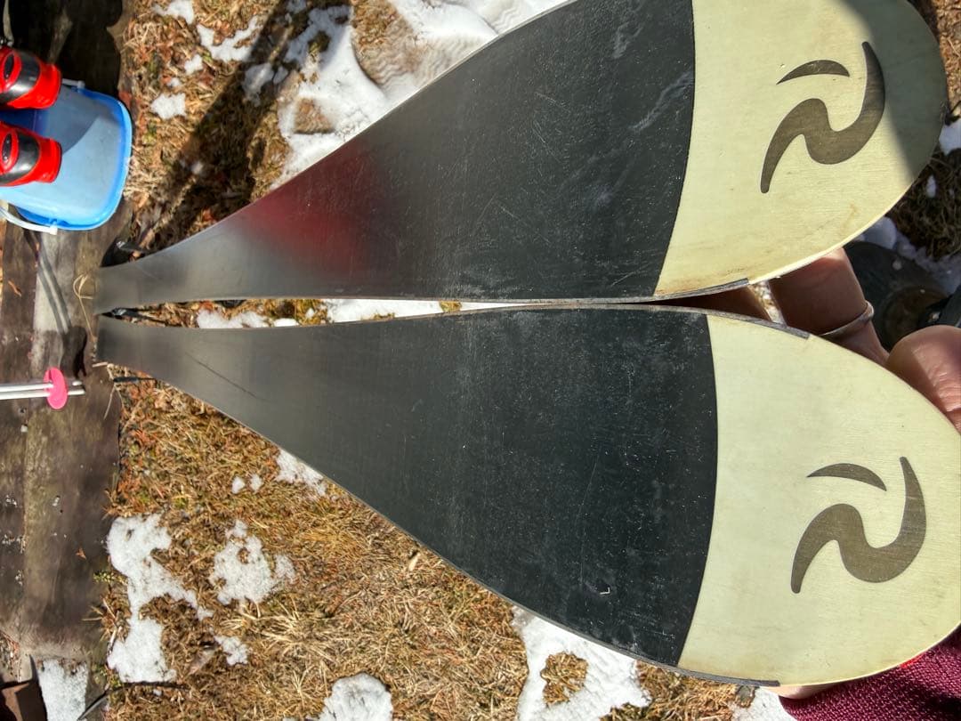 ジュニア用スキーセット　スキー140cm ブーツ23.5cm ストック