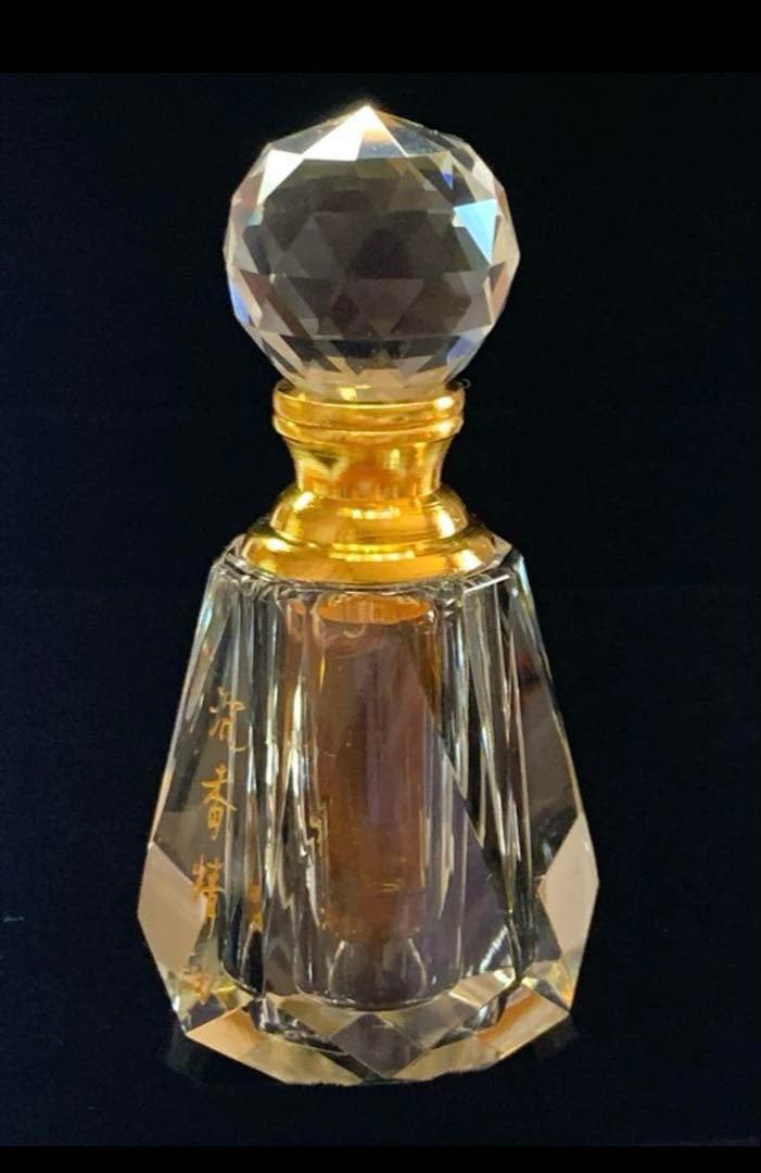 沈香 香木 伽羅 沈香精油　2ml (高ランク本物)