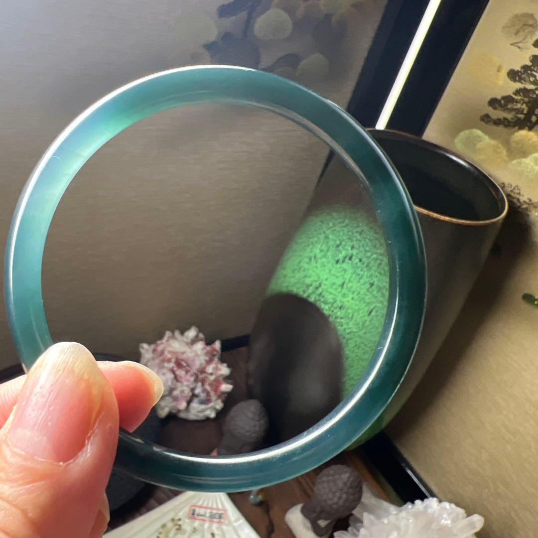 本翡翠、ネイビー、幽緑細身バングル　〜58.5