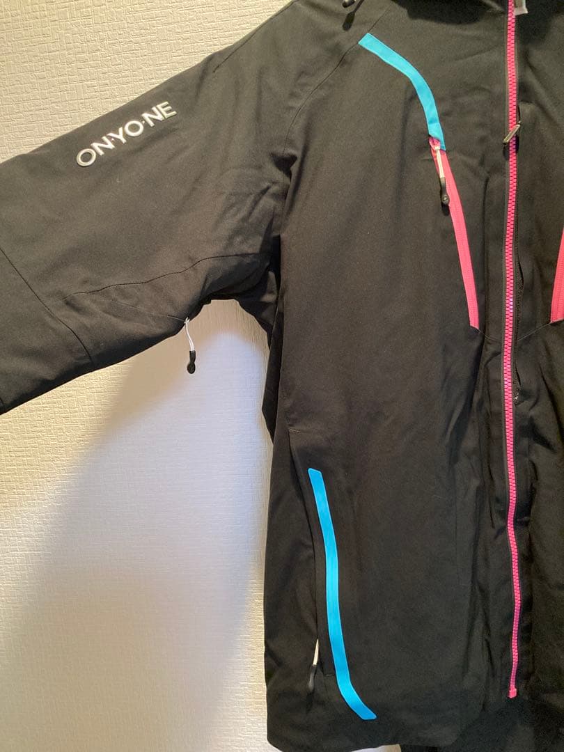 ON-YO-NE メンズ　スキーウェア　上下セット