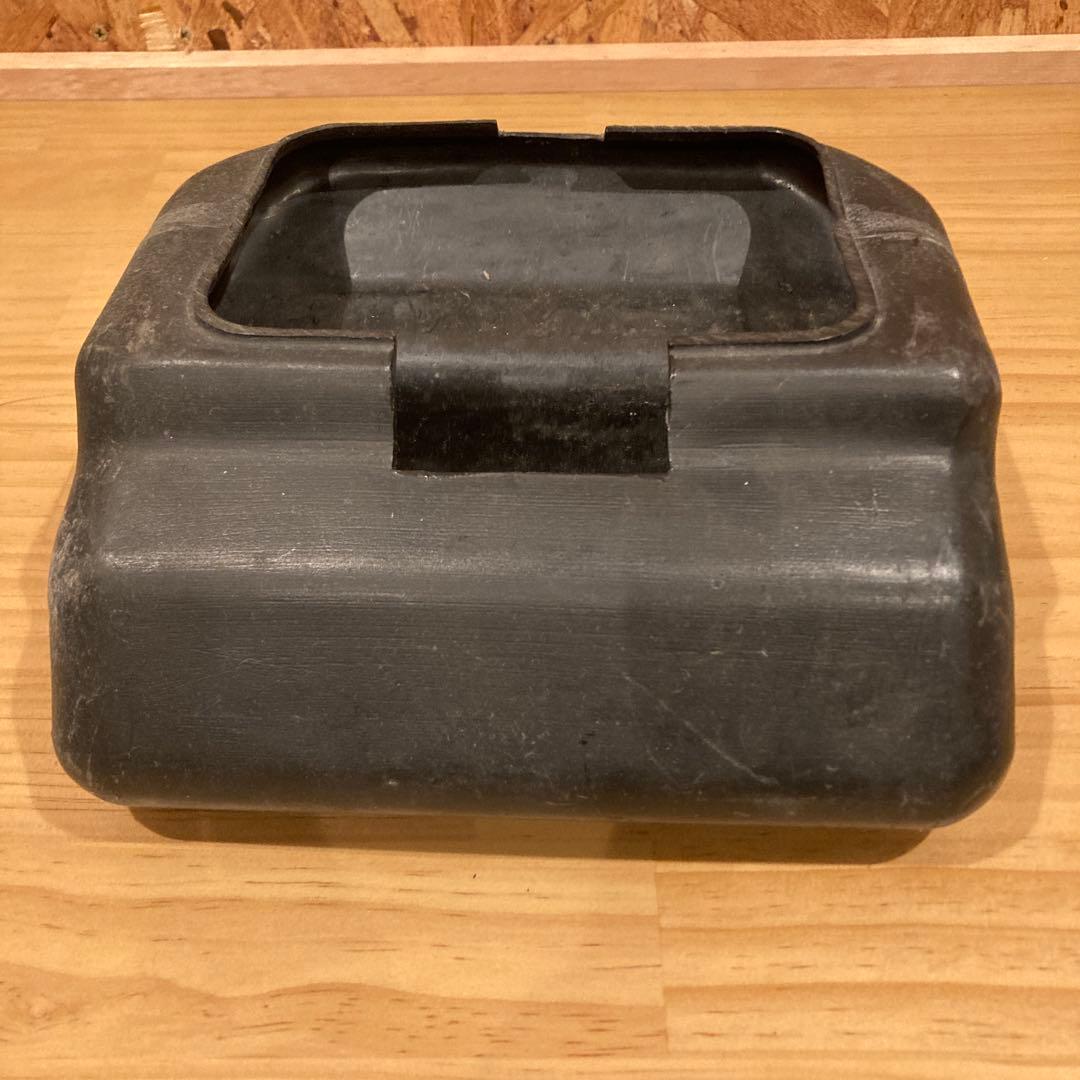 CB750FB リアフェンダーブラケット。ボックス