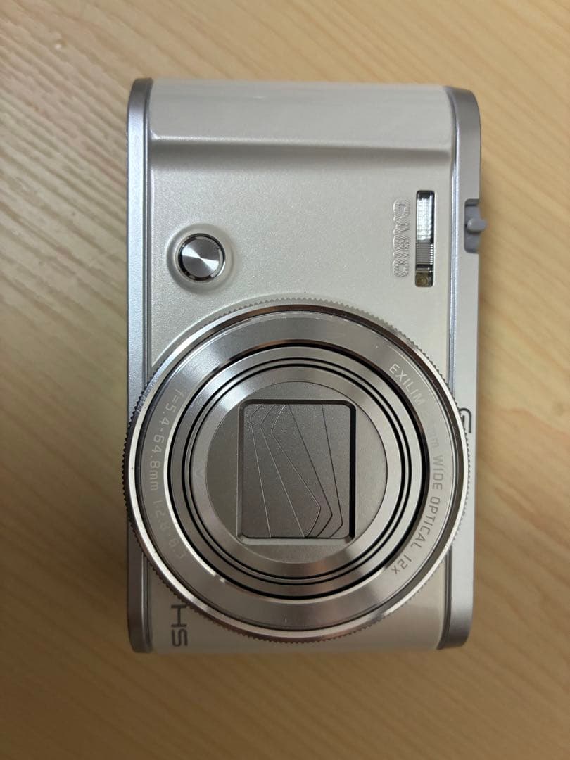 CASIO EXILIM ホワイト コンパクトデジタルカメラ