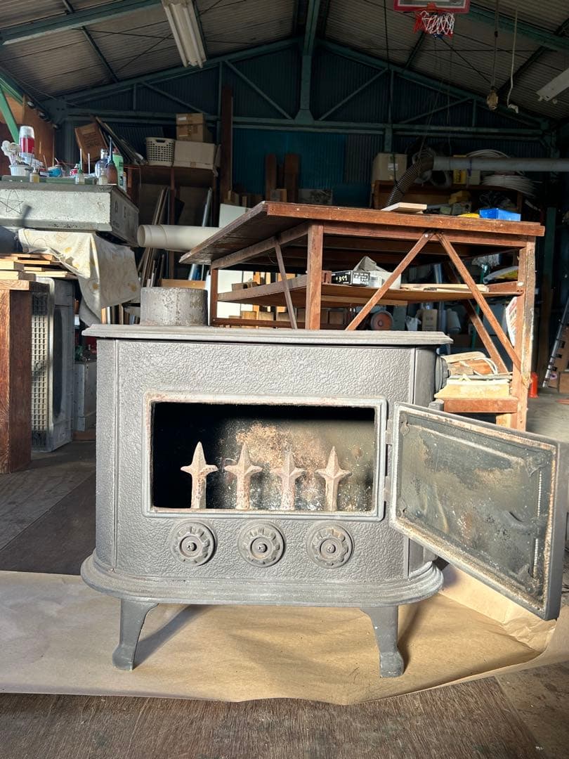 鋳鉄製 薪ストーブ 中型