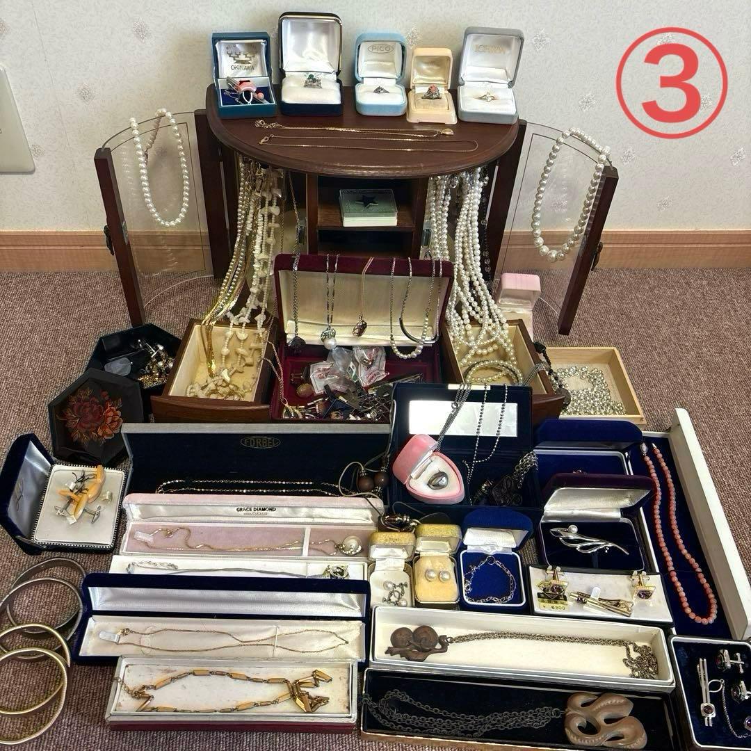 c*m様 遺品整理　ネックレス　ゴールド　ヴィンテージ　大量　シルバー　まとめ売