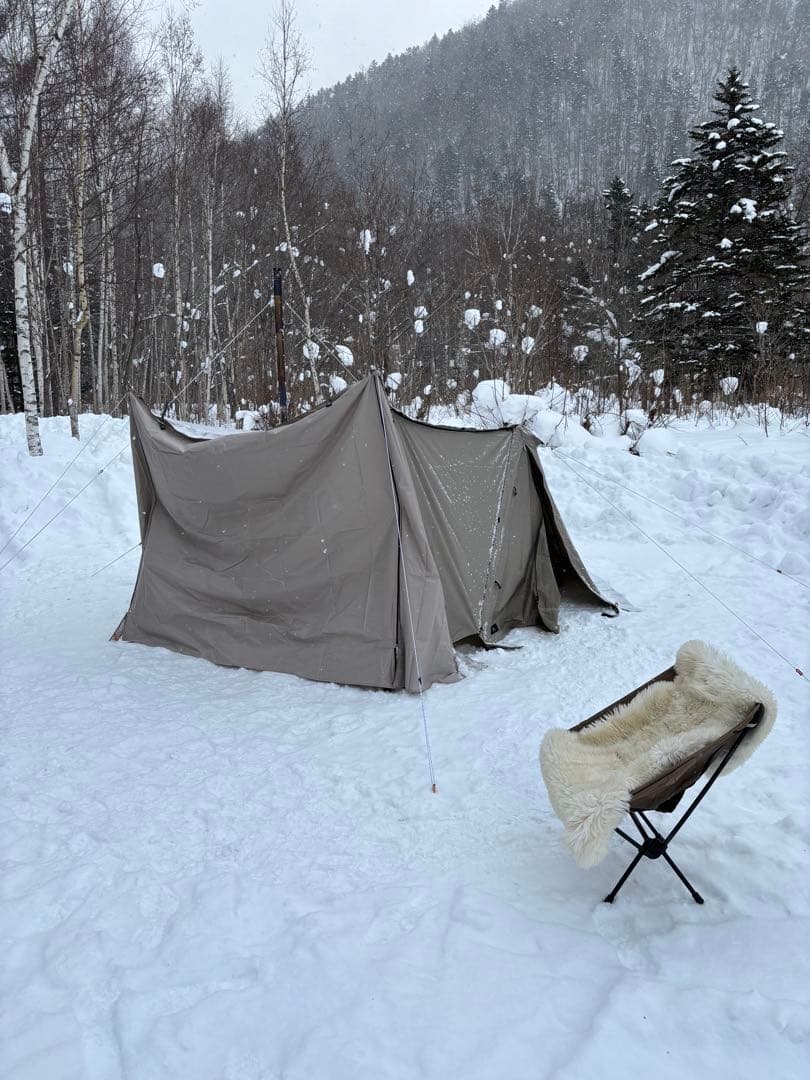 フィールドア パップテント（サイド、前幕付き）