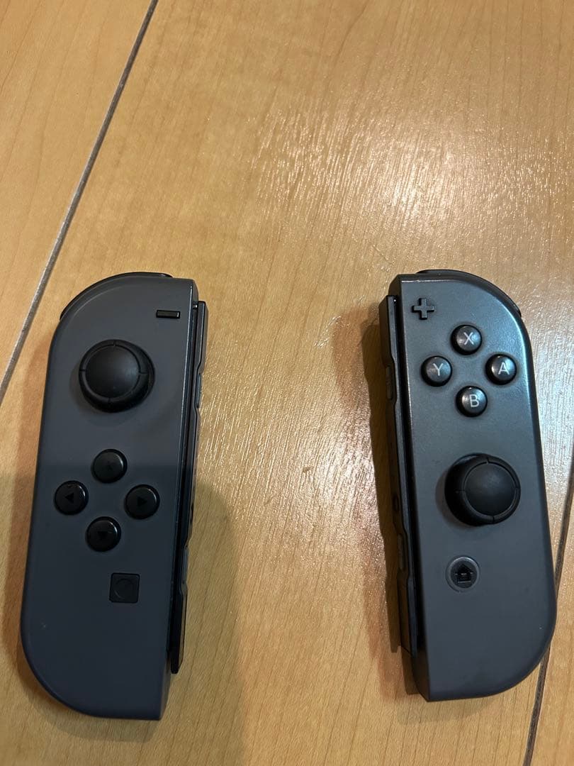 Nintendo Switch グレー 桃太郎電鉄ワールドソフト付き