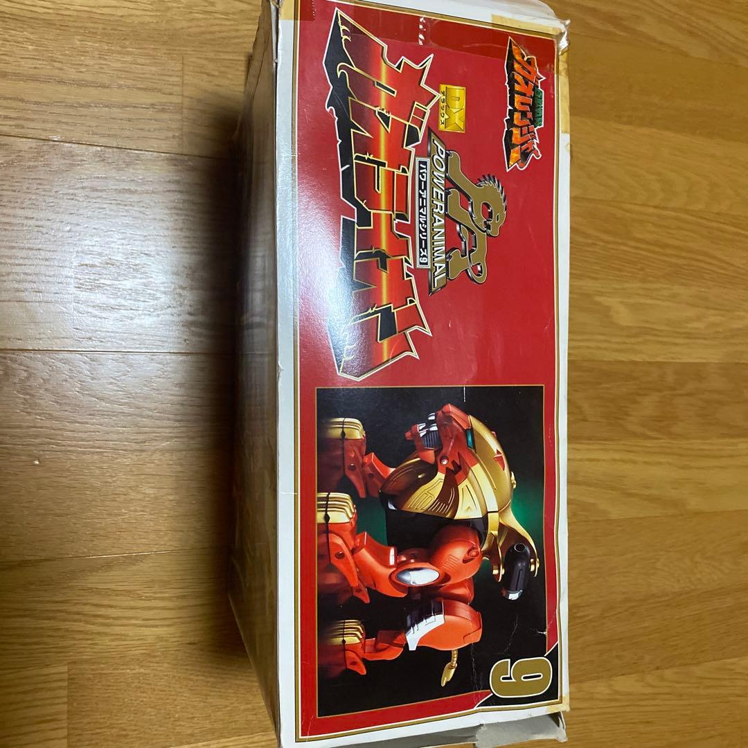 ガオレンジャー　ガオライオン　本体美品　部品欠品あり