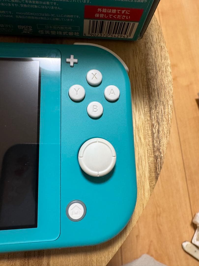 任天堂　Switchライト　スイッチライト　ジャンク品　ジャンク　本体