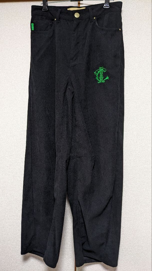 トーマスマグパイ　コーデュロイパンツ