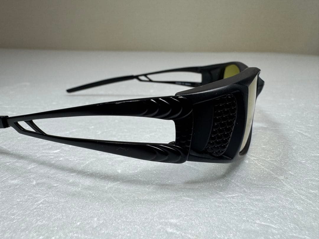 ジール　Vanq Titanium サングラス　zealバンク　タレックス　偏光