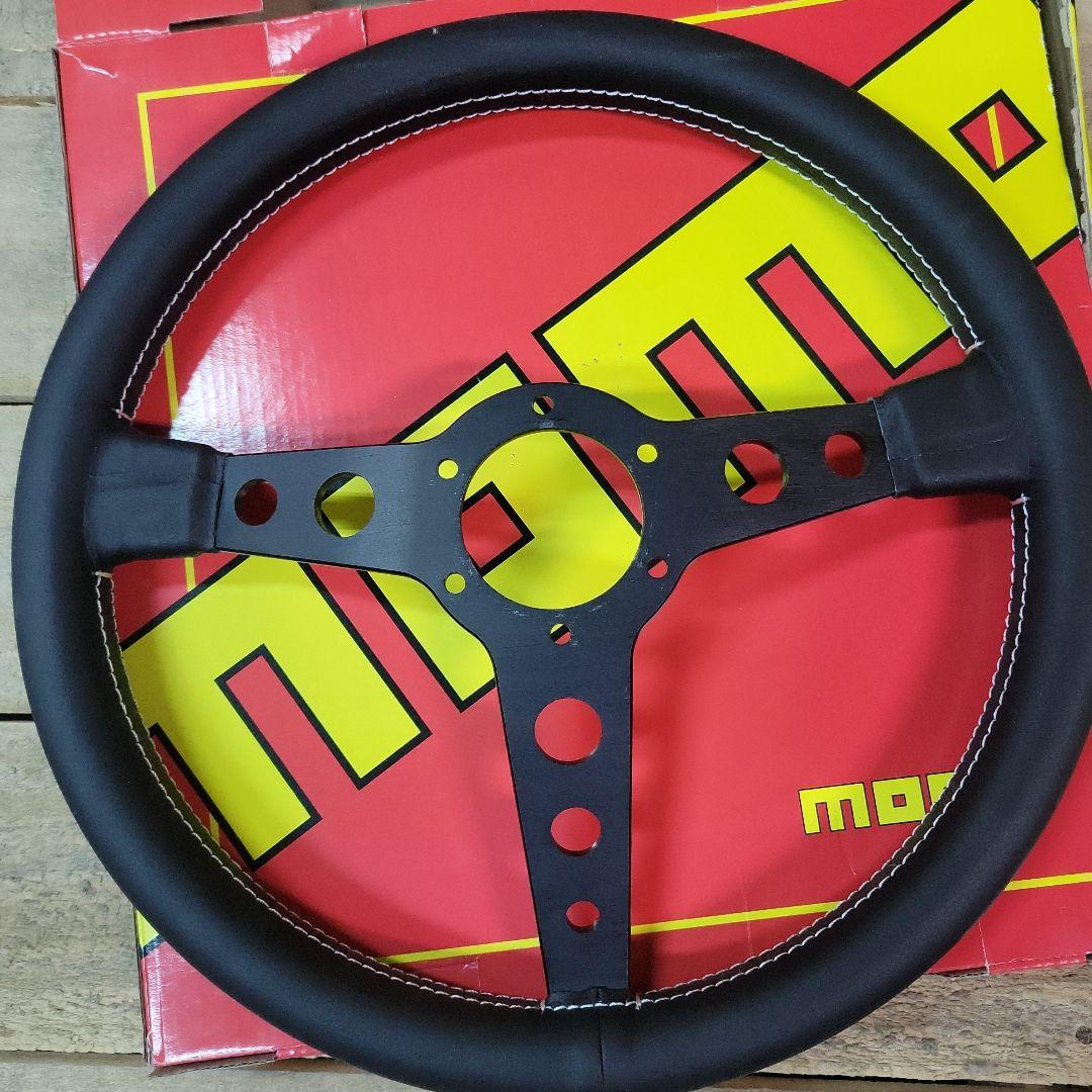 値下げMOMO プロトタイプ ステアリング 本体