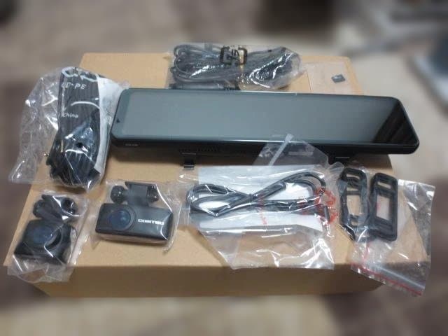 コムテック　ドライブレコーダー　ZDR038　一部付属品未使用　動作確認品
