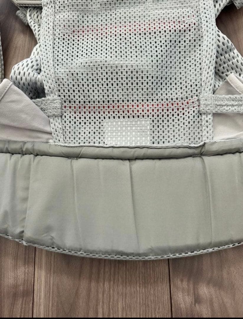 【最上級モデル】ベビービョルン 抱っこ紐 ハーモニー メッシュ シルバー 美品