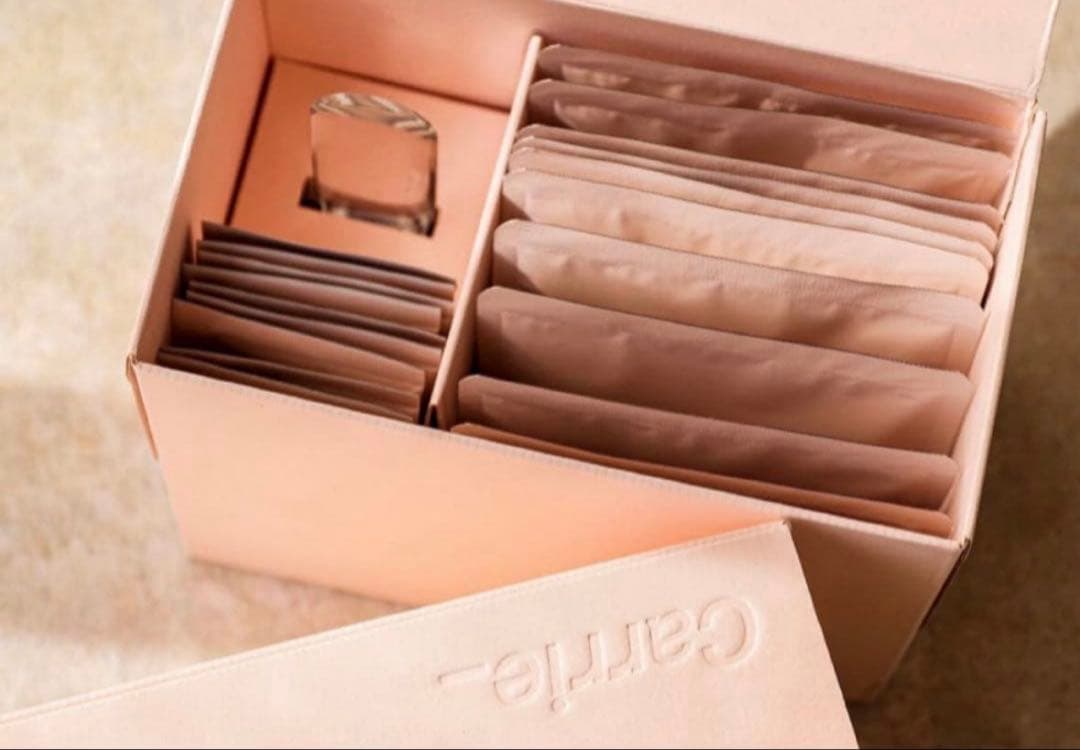 Carrie. モイスチャージェルパック 10包セット