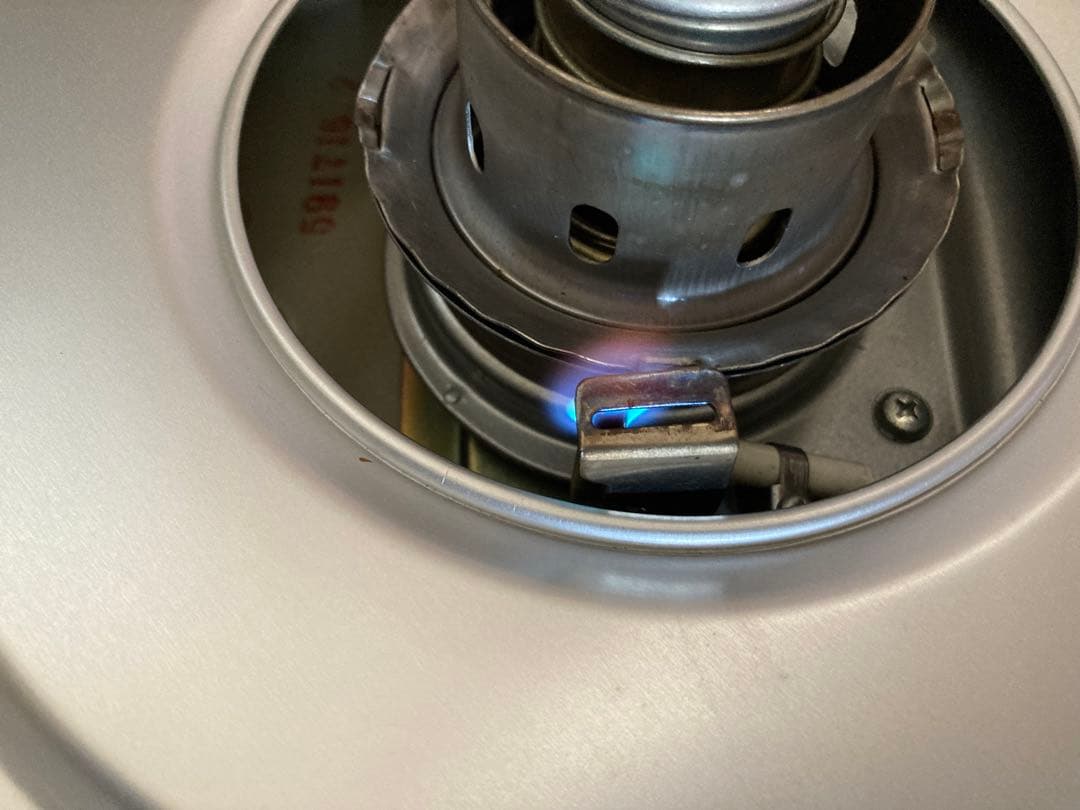 防災キャンプ　 未使用8合炊き炊飯器&レギュレーター&ホース一式　種火保温機能