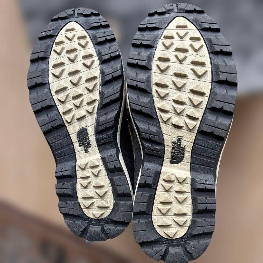 【レディース23.5㎝相当】THE NORTH FACE 防水・防寒スノーブーツ