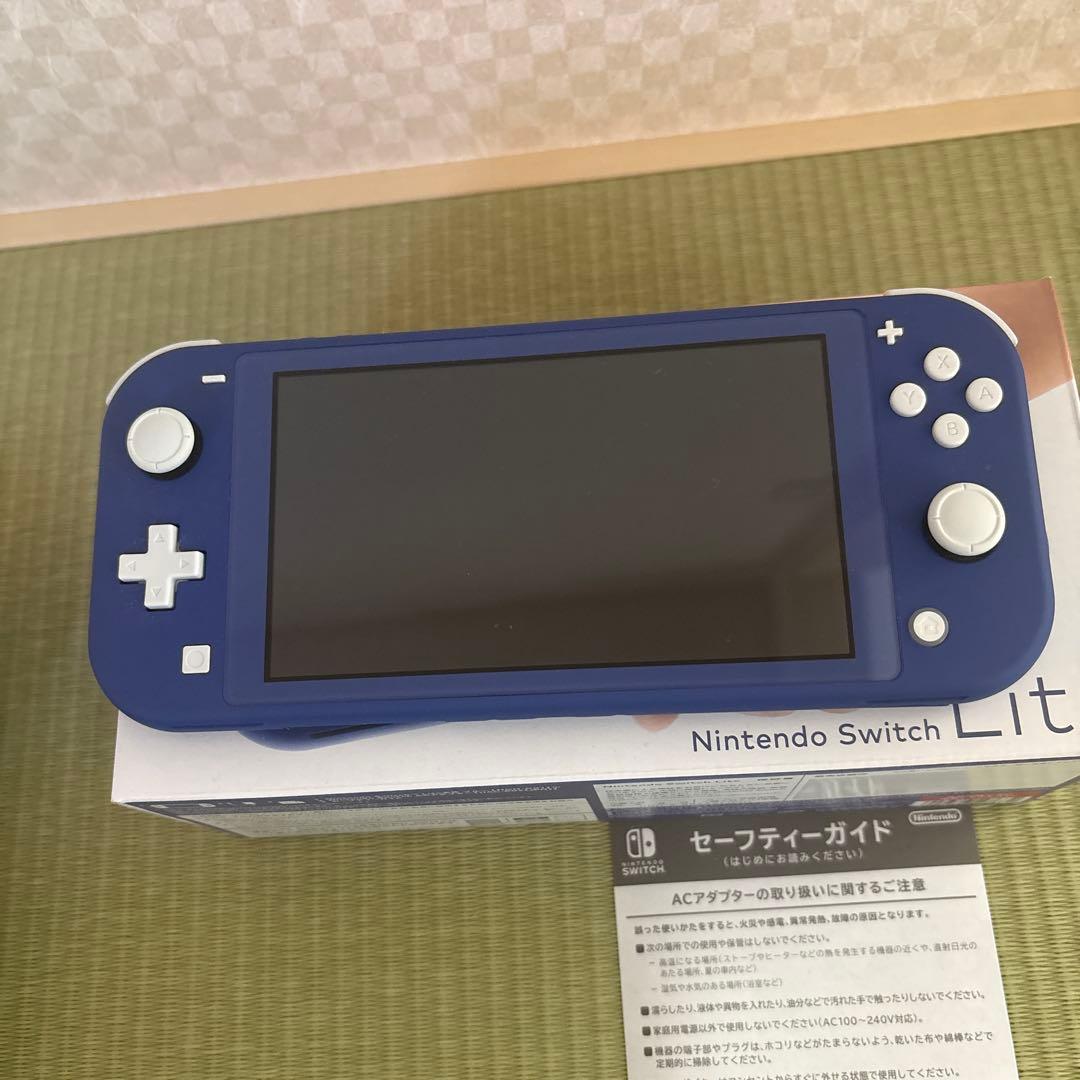 美品　Nintendo Switch Lite 青色 本体