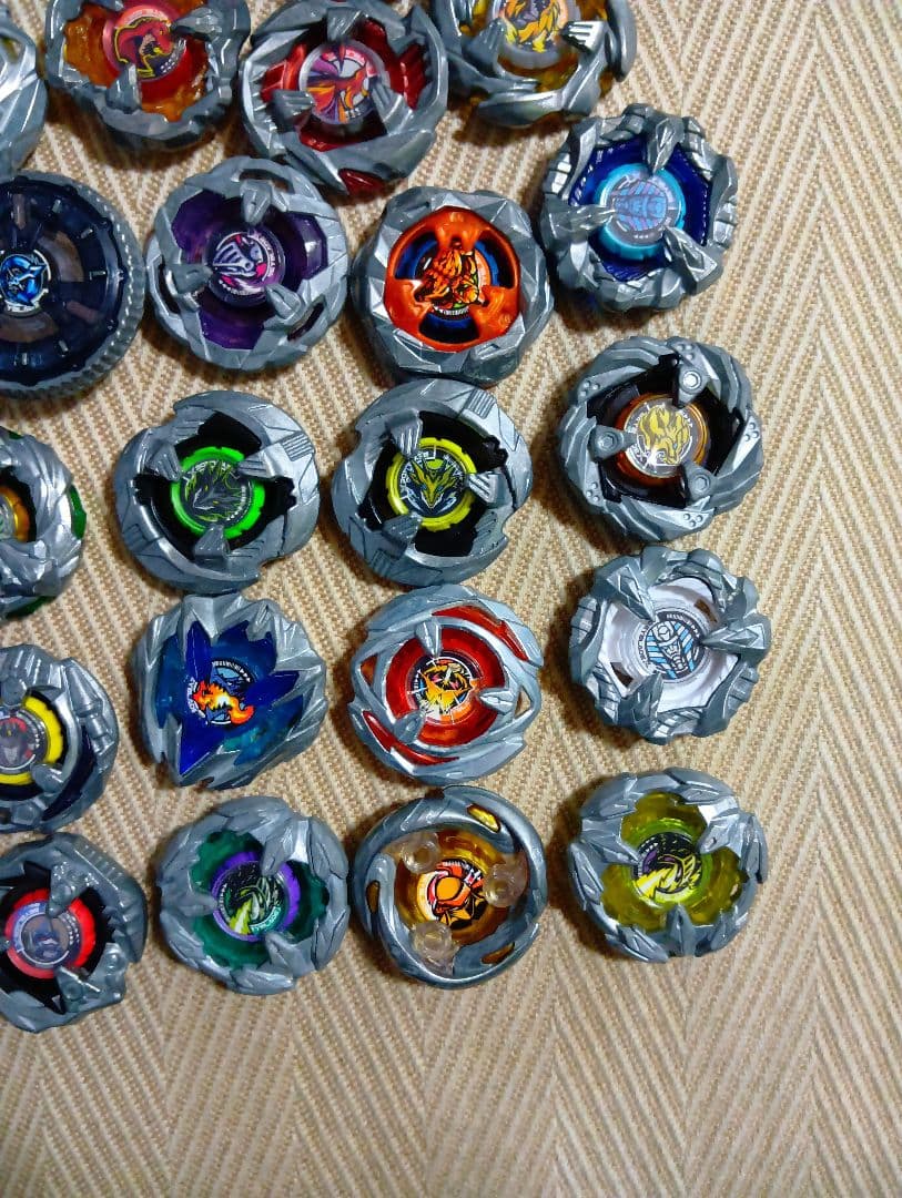 ベイブレードx　ブレード　まとめ　シャークエッジ　ベイブレード