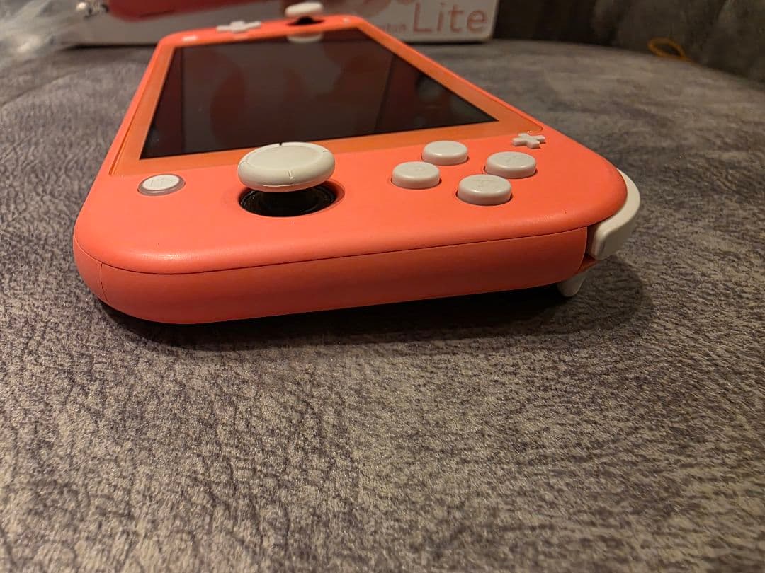 Switchライト コーラル 2024