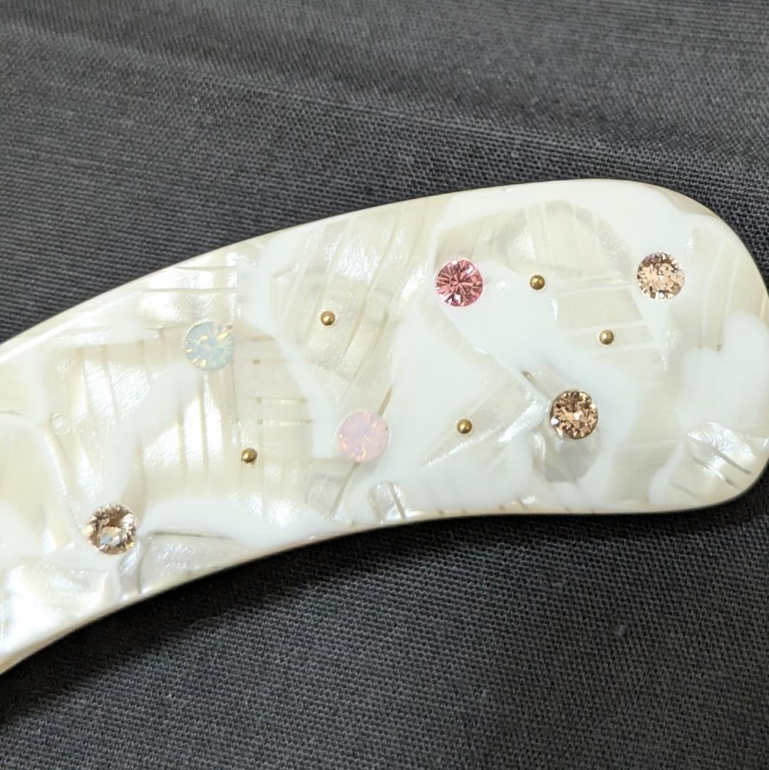 【ほぼ新品】acca シェルクリップ