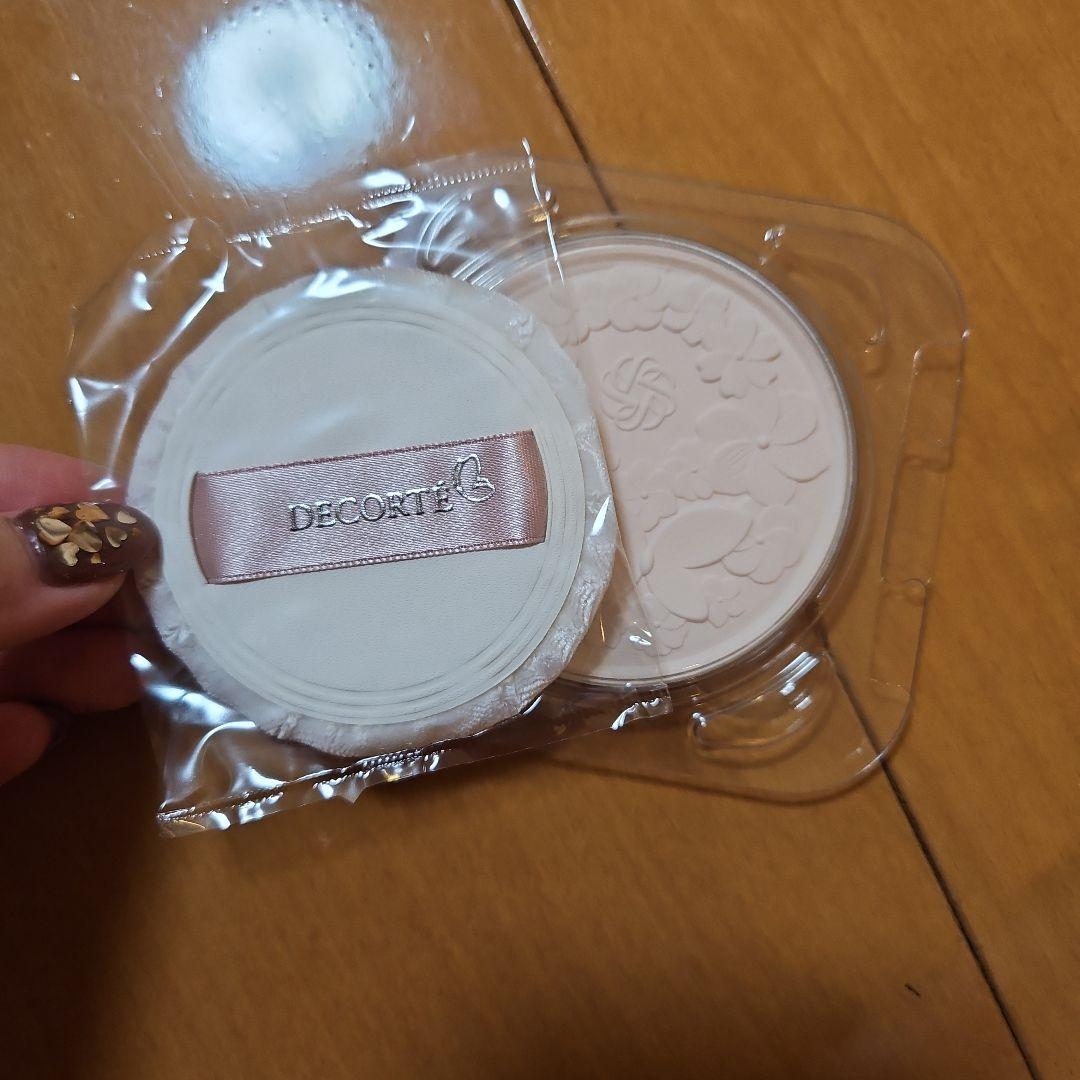 DECORTÉ フェイスパウダー XIV リフィル 18g　新品パフ付き