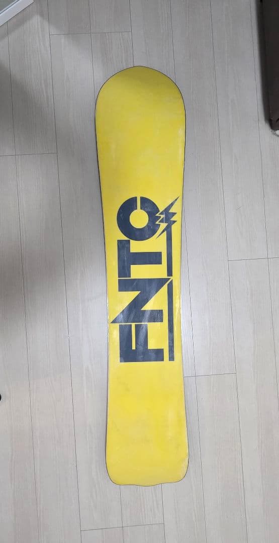 スノーボード FNTC DCC 157cm