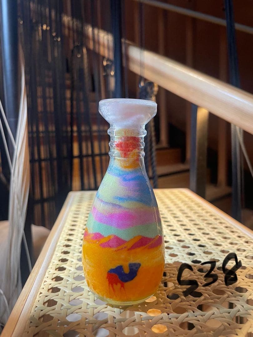 p*0様 S-38 ヨルダンの砂　サンドアート